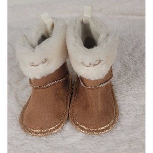 BEBE Baby Gold Glitter Suede Boots with Faux Fur Lined size 1
